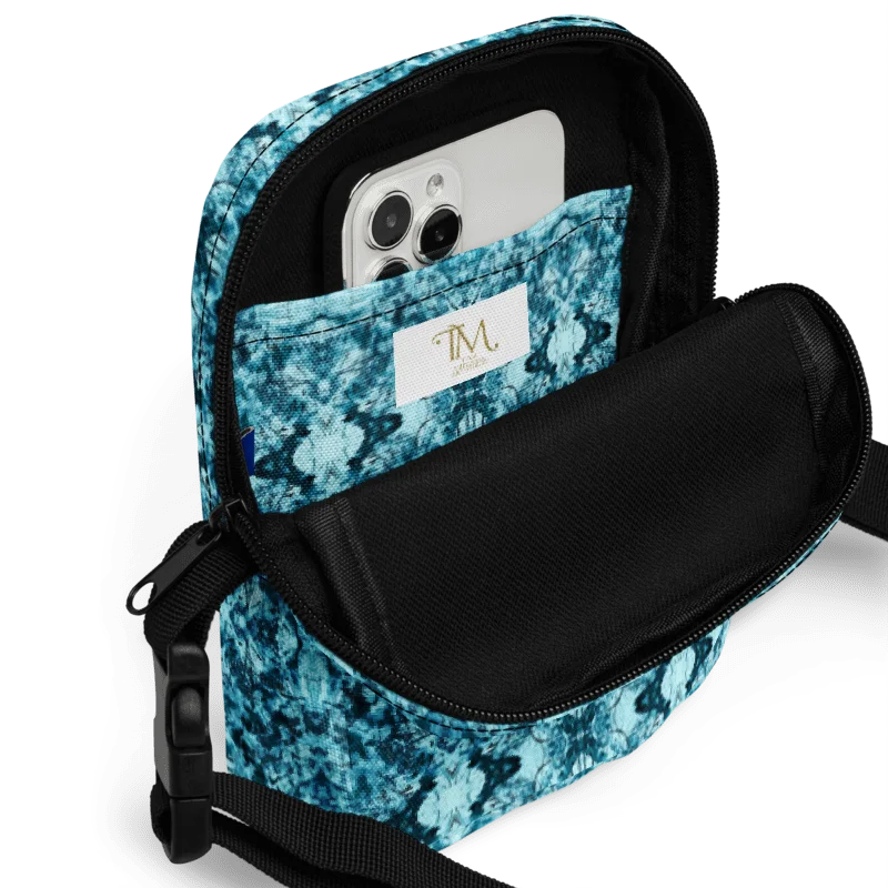 Deep Current Utility Crossbody Bag product image (3)