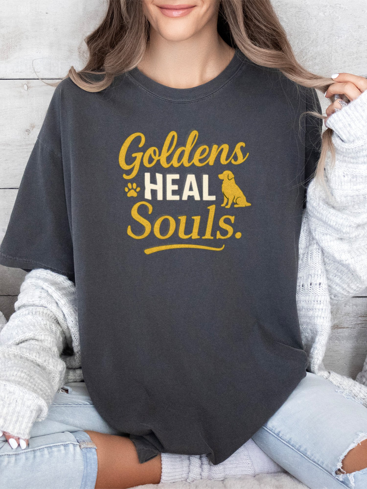 Goldens Heal Souls (Golden Retriever) Tee product image (1)