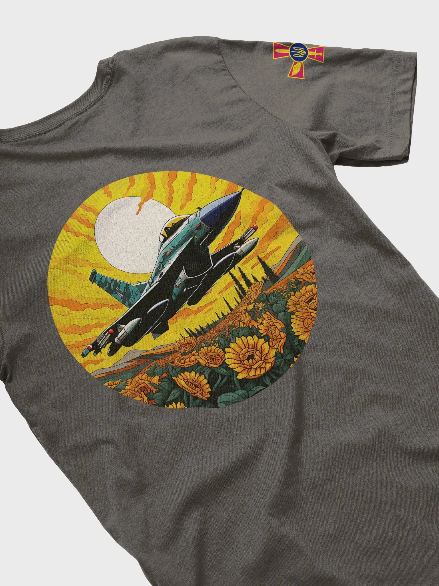 F16 4UA Insignia (print on back) product image (5)