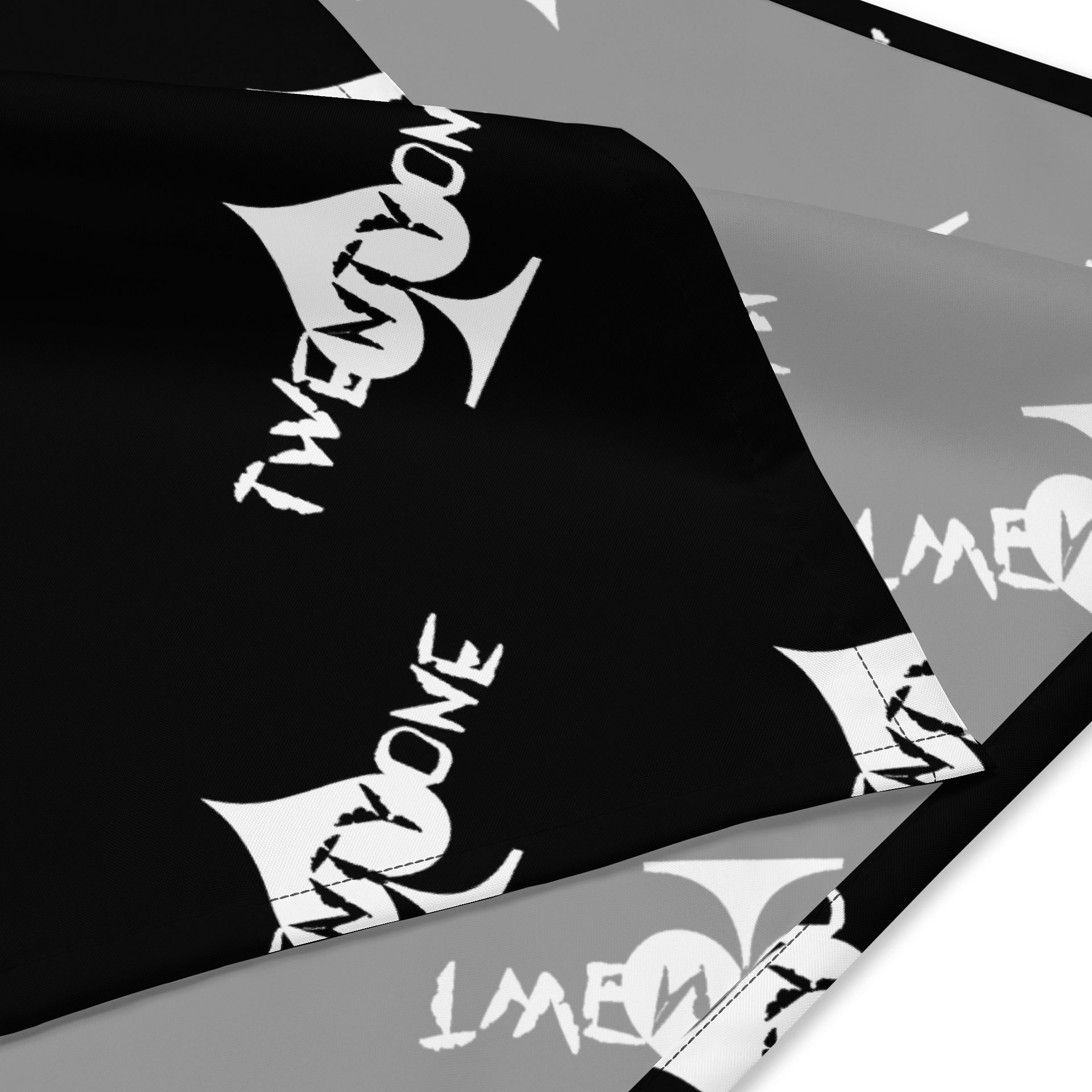 The Twenty One Bandana (Black) product image (2)