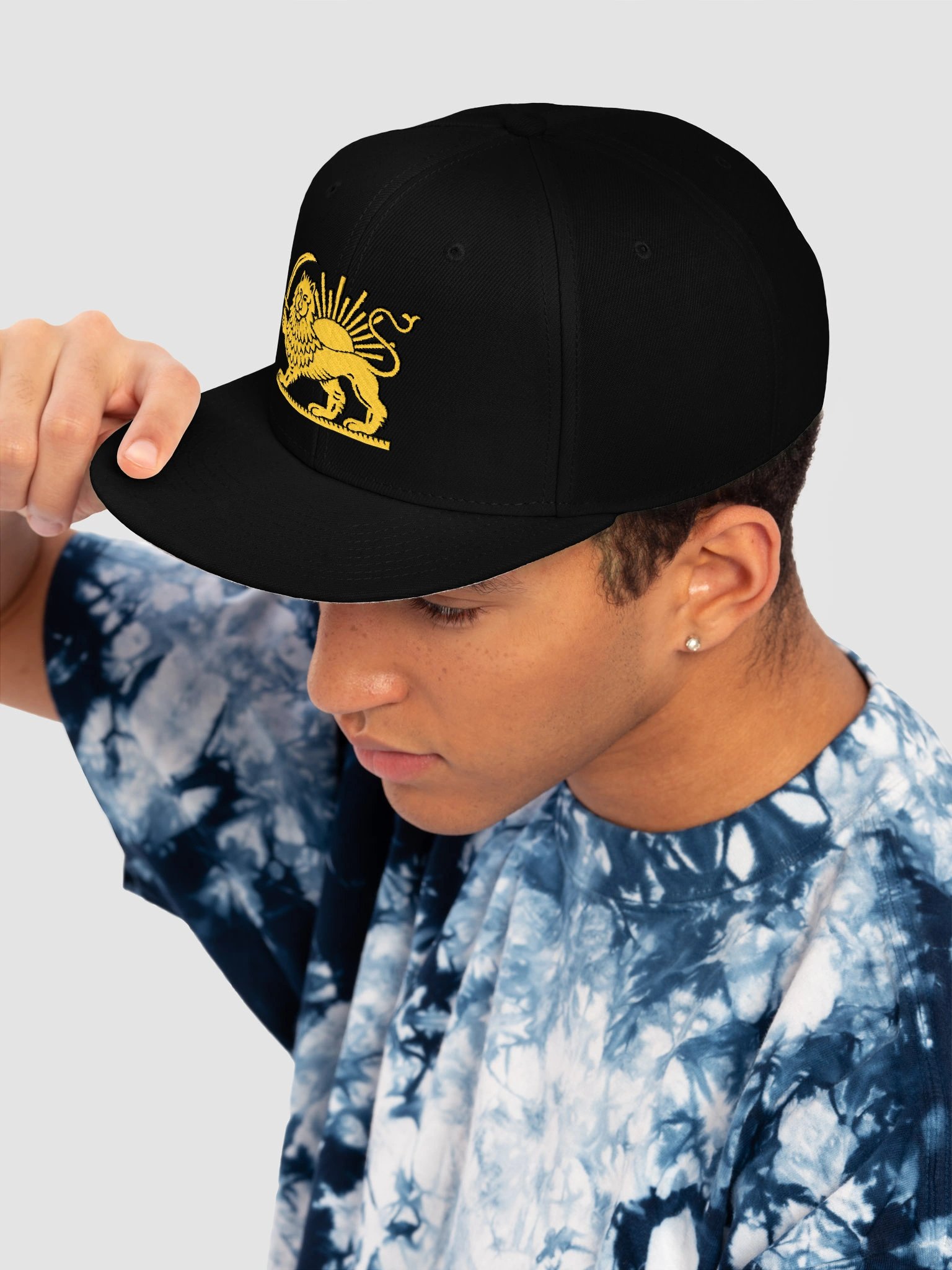 Shir o Khorshid embroidered Cap product image (7)
