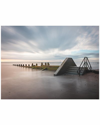 60 second long exposure from Withernsea beach. 

#longexposures #microfourthirdsphotography #yorkshirecoast #omsystem