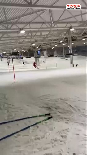 Our Paul Graller 🇦🇹 - slalom training at SNØ skisenter #juniorstochampions #weareskiing @atomicski