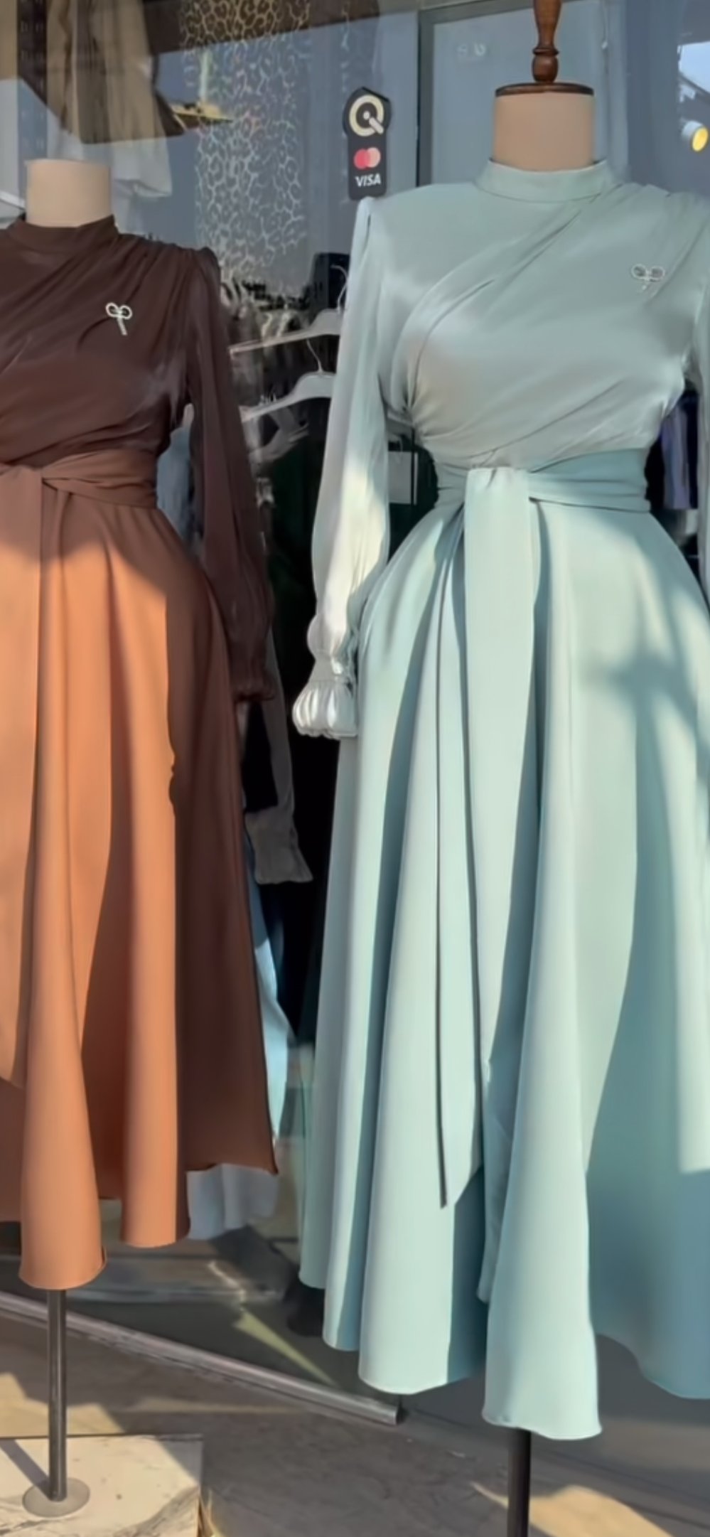 Luxury Dress product image (3)