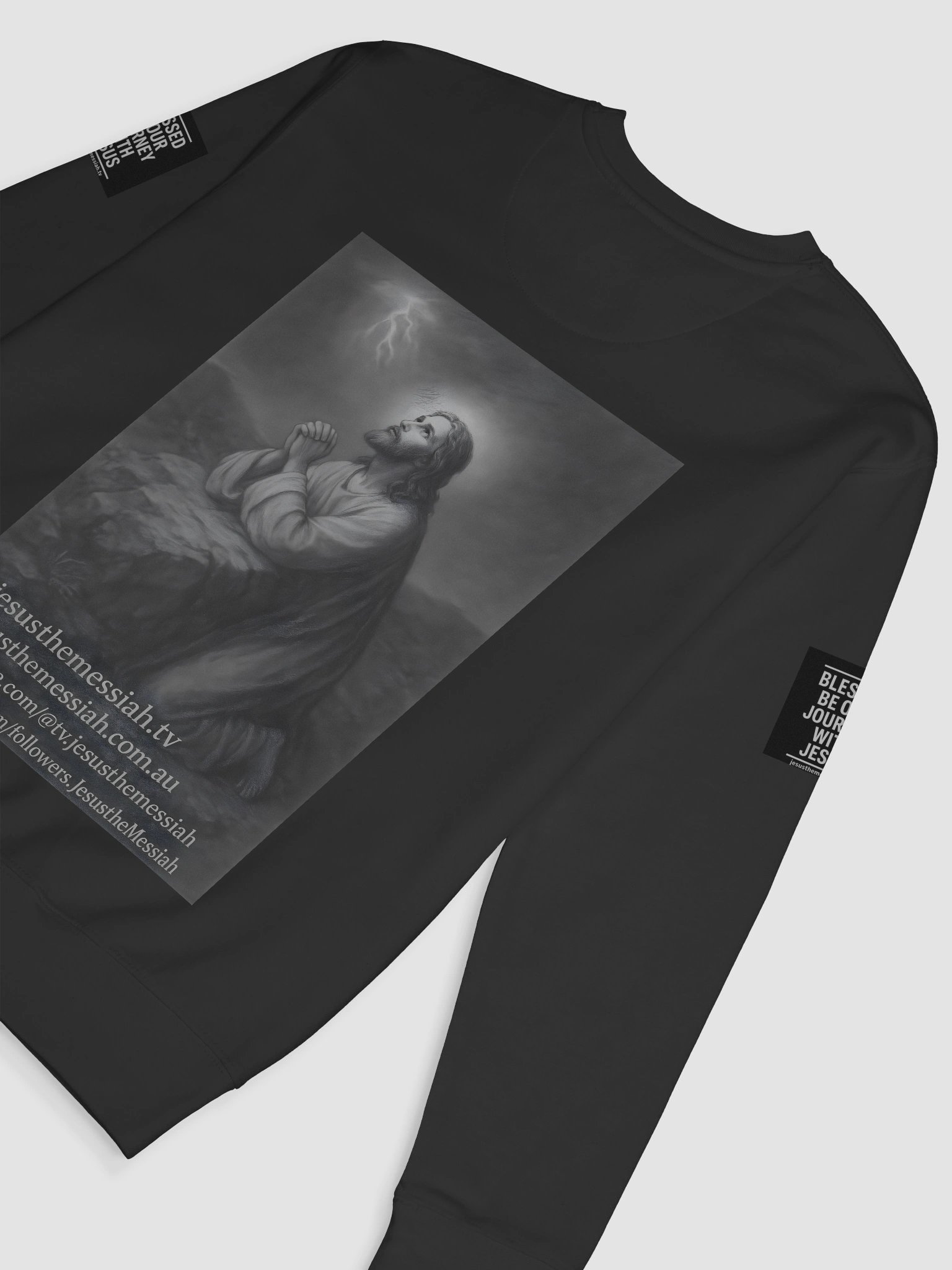 Jesus The Messiah Fleece Crewneck – “Blessed Journey” Prayer Edition product image (8)