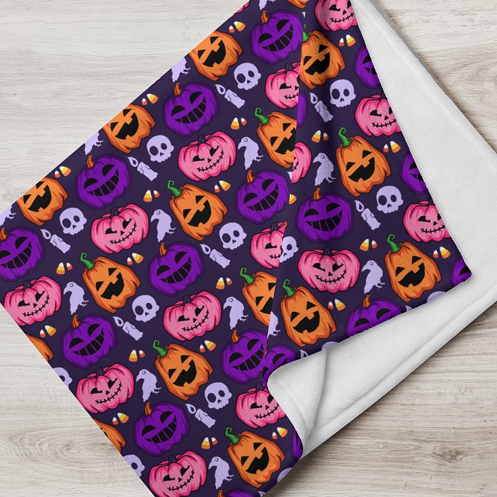 Grinning Pumpkins Blanket product image (2)