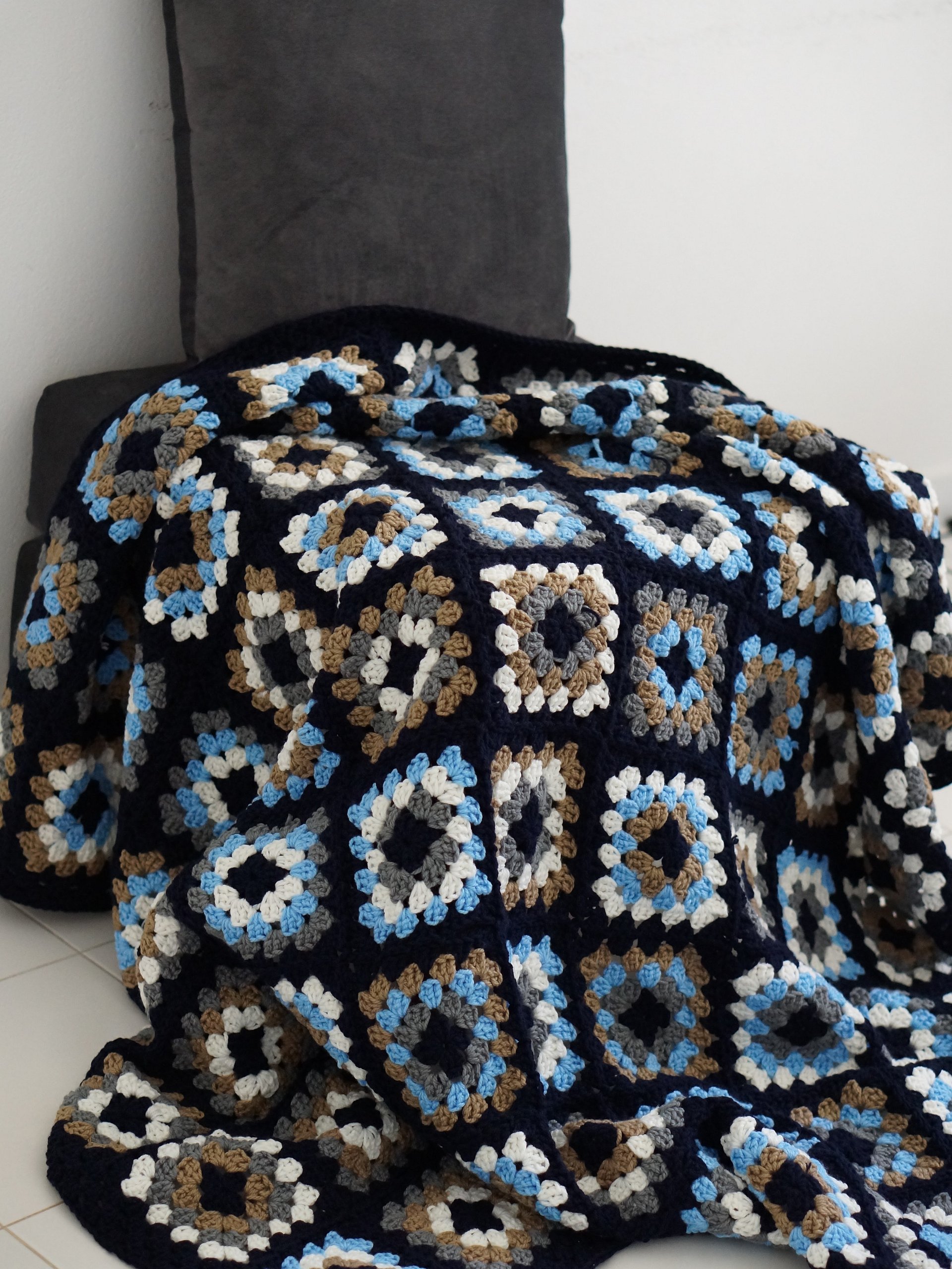 Granny square blanket pdf pattern product image (3)