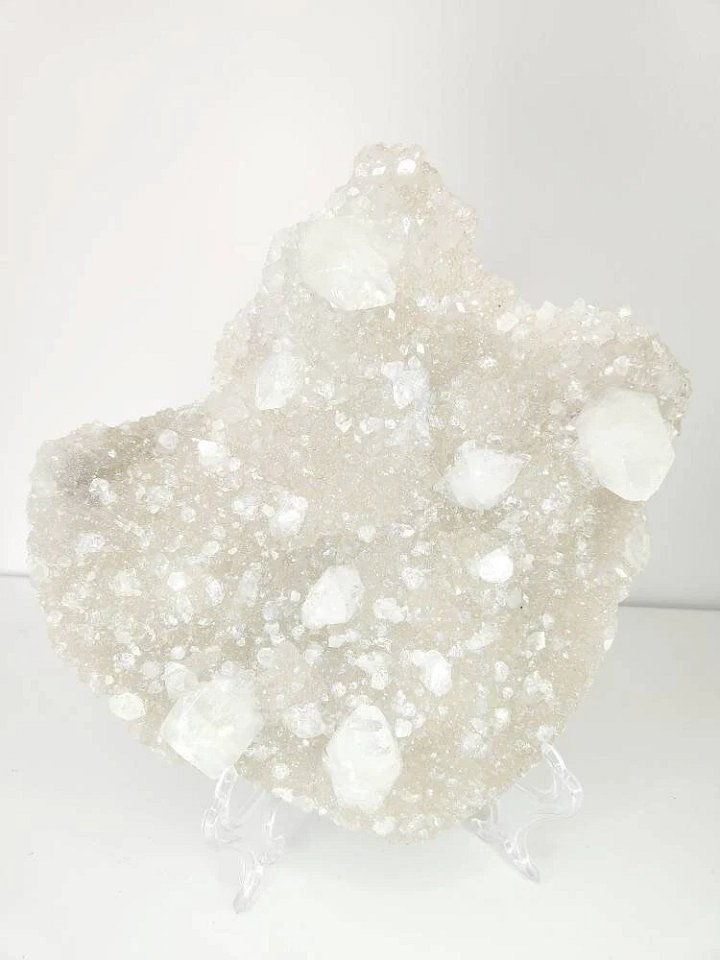 Chalcedony & apophyllite crystal product image (2)