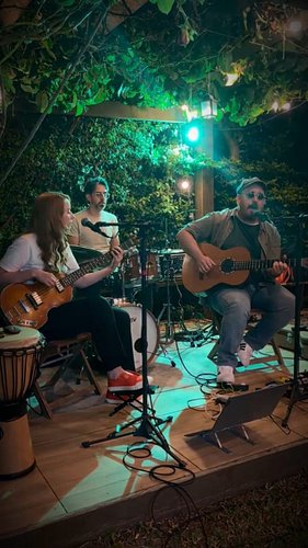On Saturday we had the pleasure of being part of @grasielapinho birthday, in a night full of great energy and music. To make ...