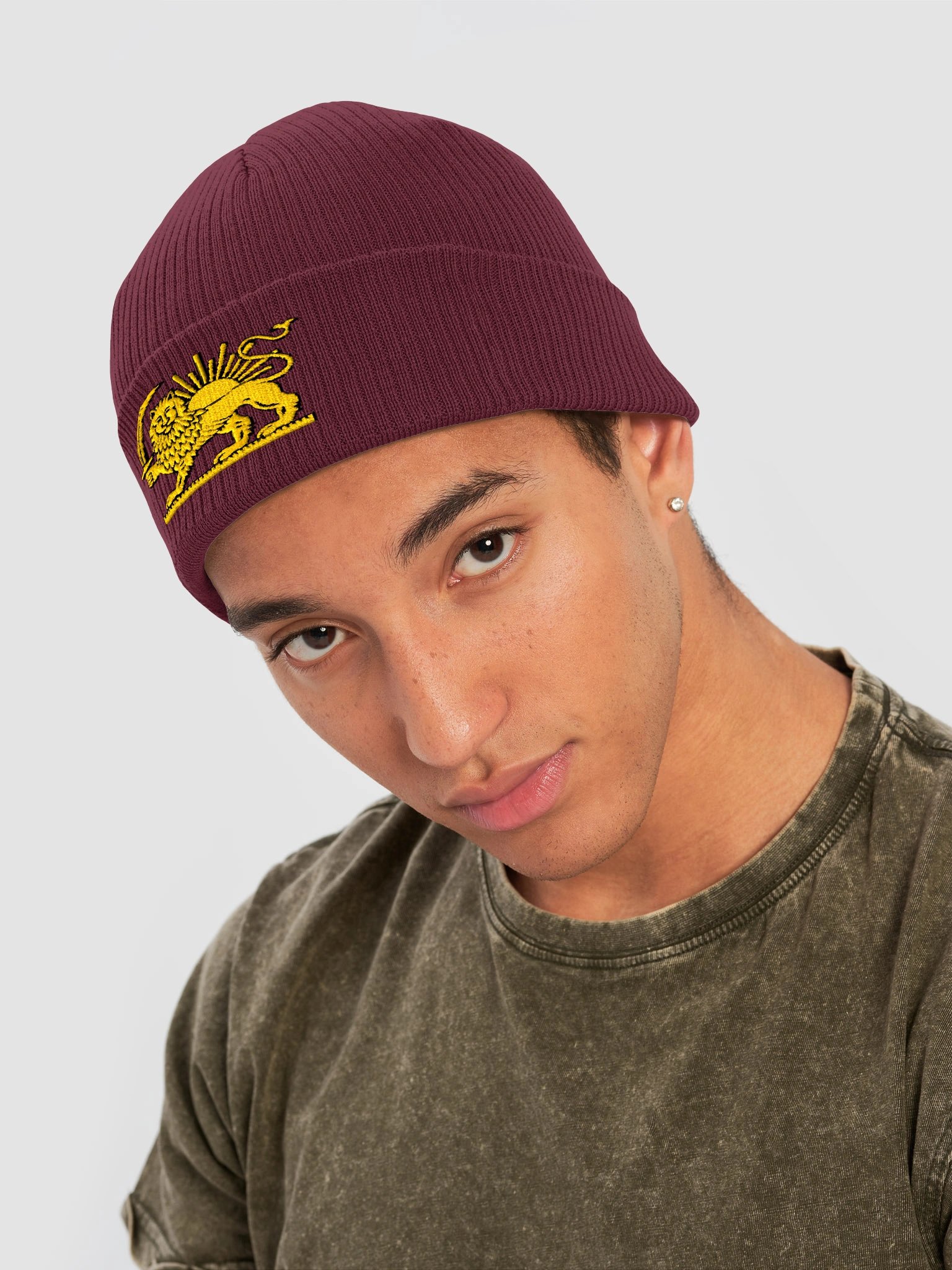 Shir o Khorshid Embroidered Beanie product image (4)