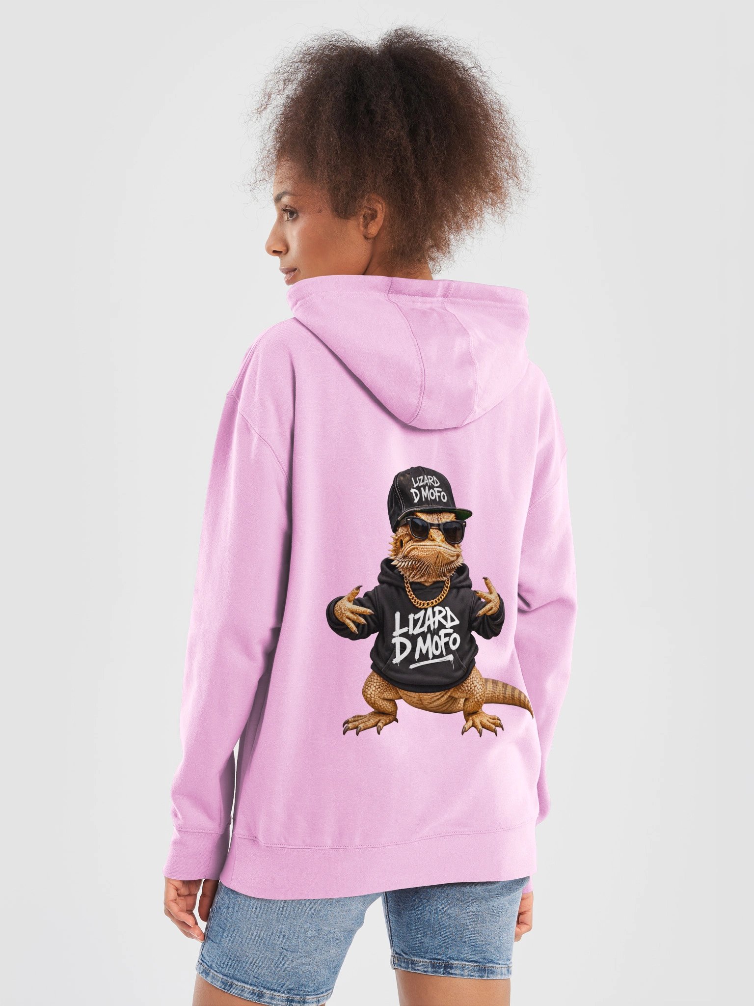 “I wanna talk to my… little lizard.” product image (6)