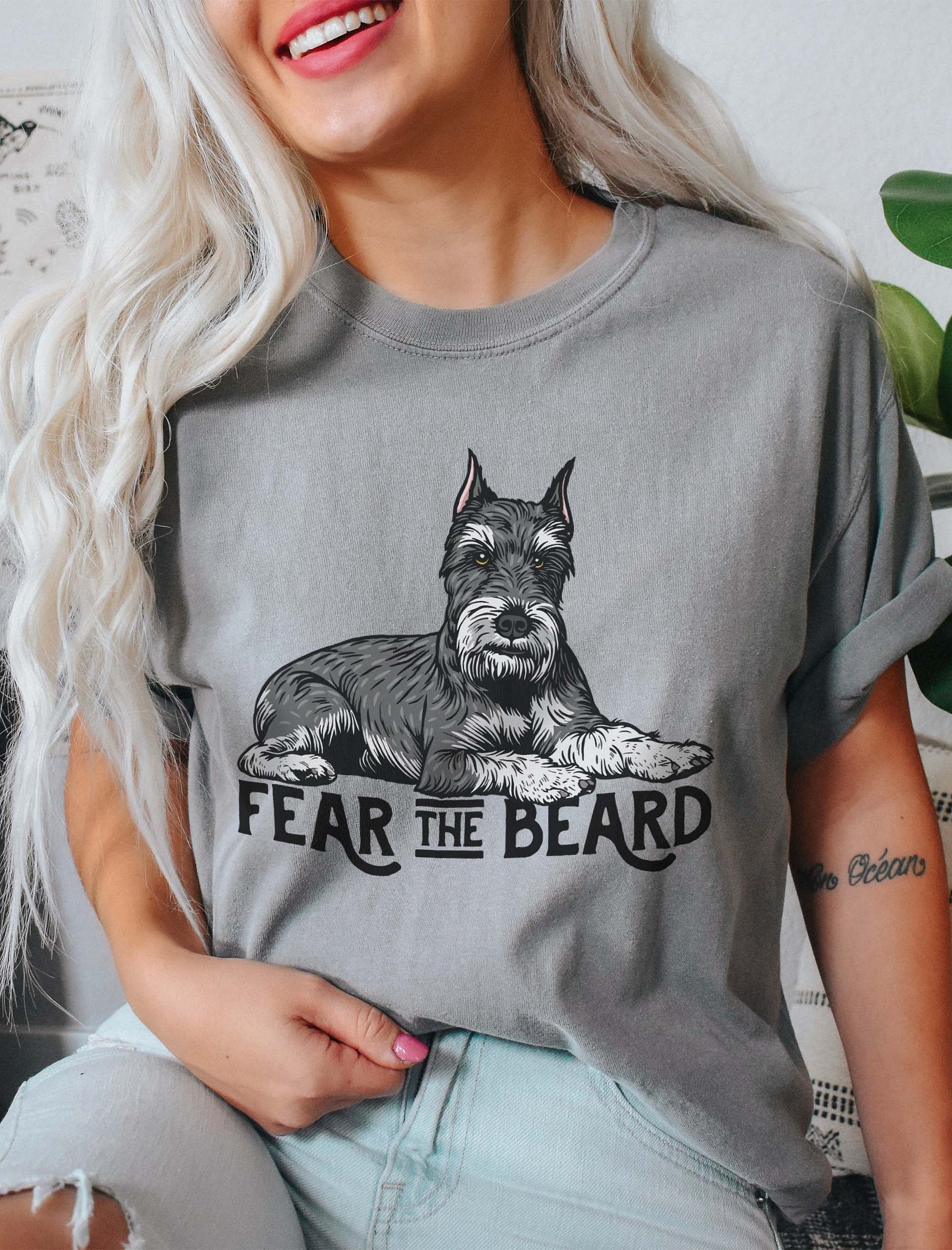 Fear the Beard T-Shirt of a Schnauzer | Funny T-Shirt for Bearded Dog Paw-rents product image (2)