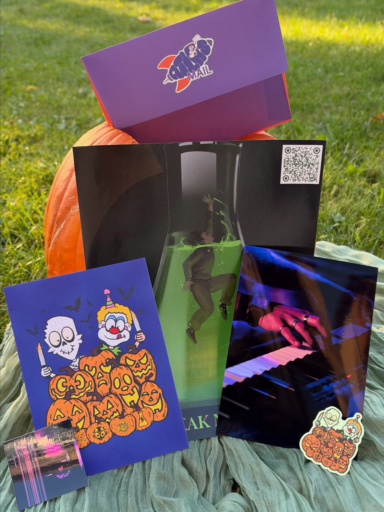 Spooky Sights & Summit Heights - ATLAS Mail #02 (Canada) product image (6)