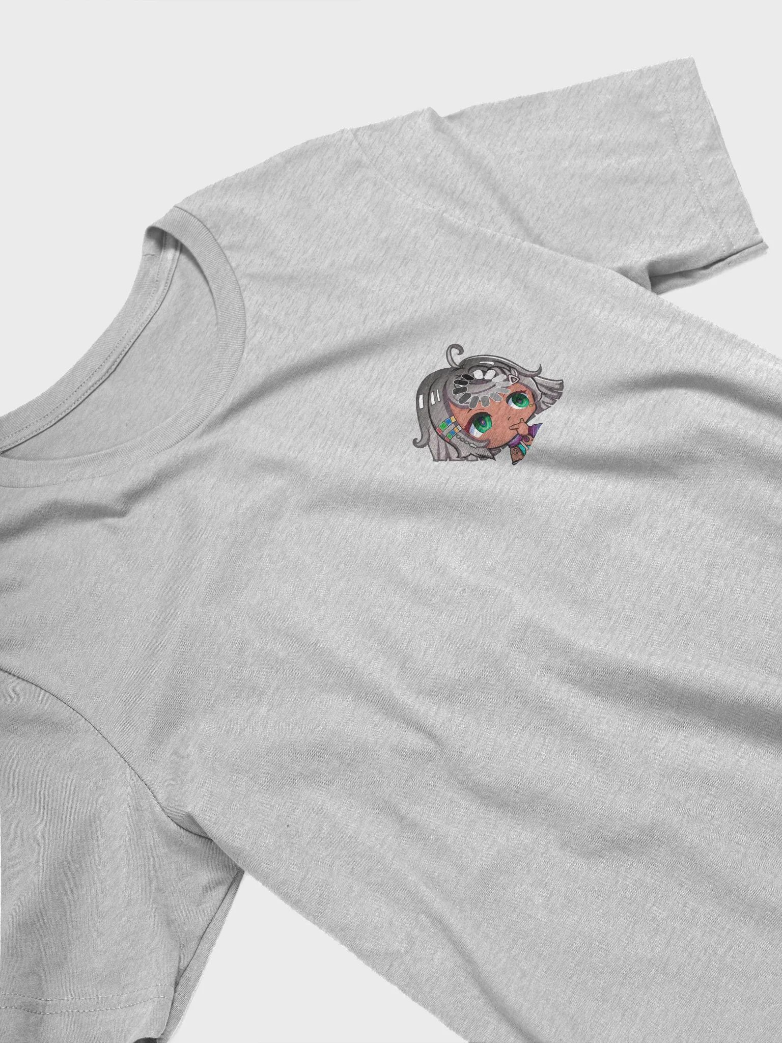 Loading T-Shirt product image (15)