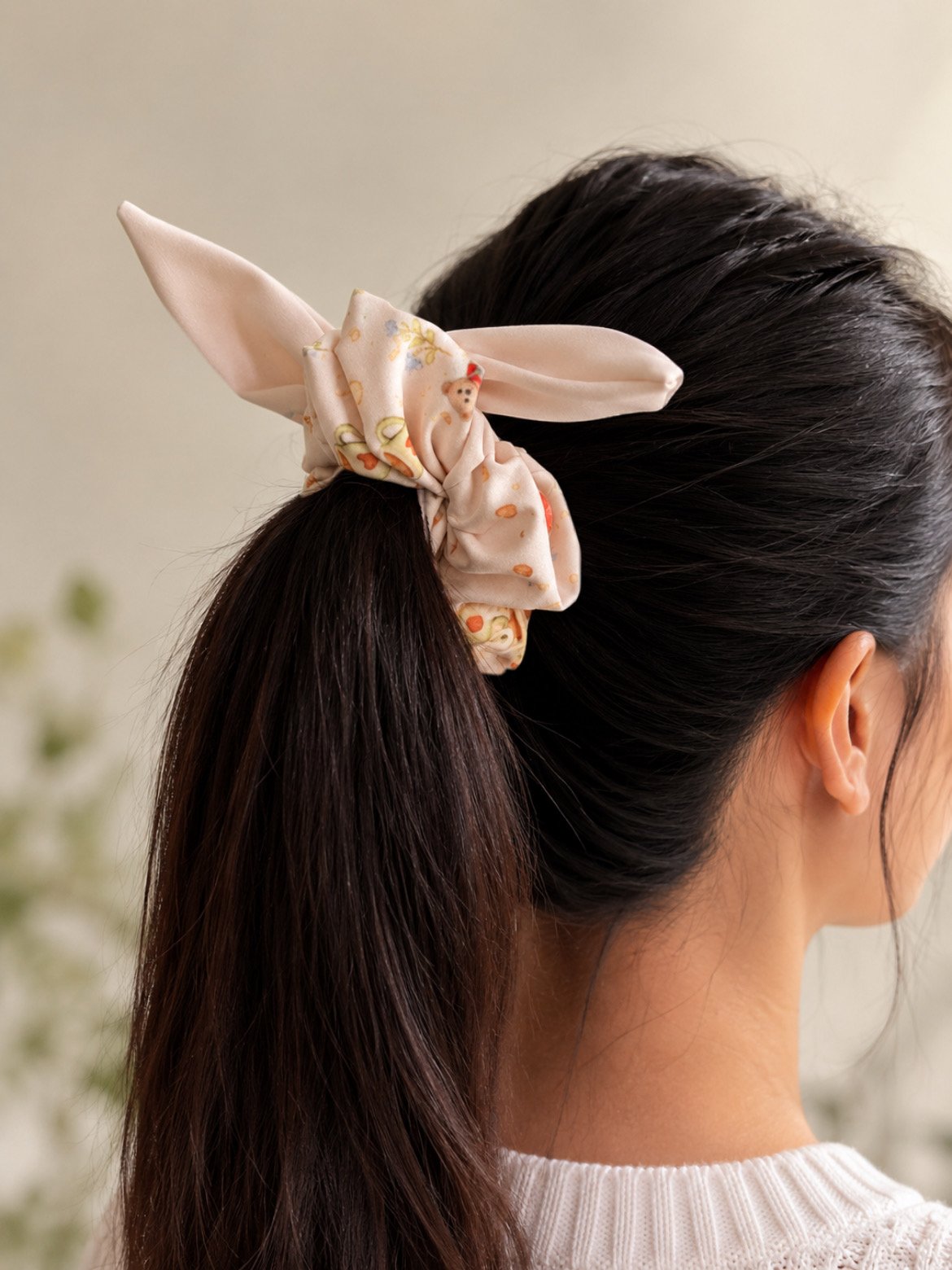 Little Things We Keep Scrunchie product image (4)