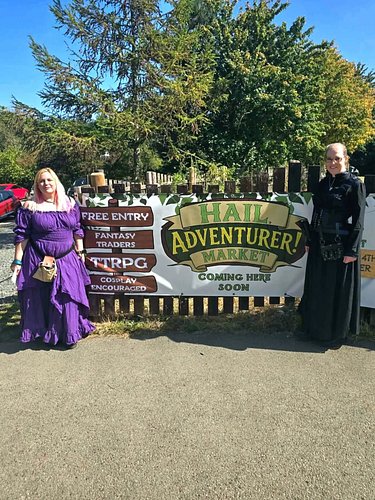 A massive thank you to the wonderful @minifis_oddities and @thekookycandlecompany for joining me at Rosliston Forestry Centre...