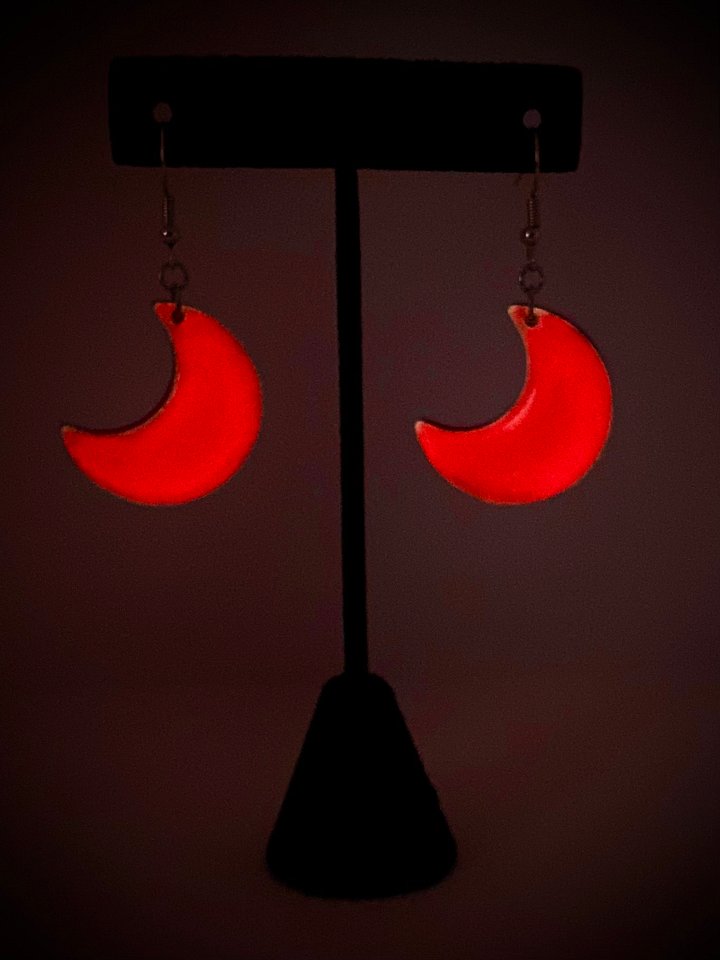 Luna Creciente Roja product image (1)