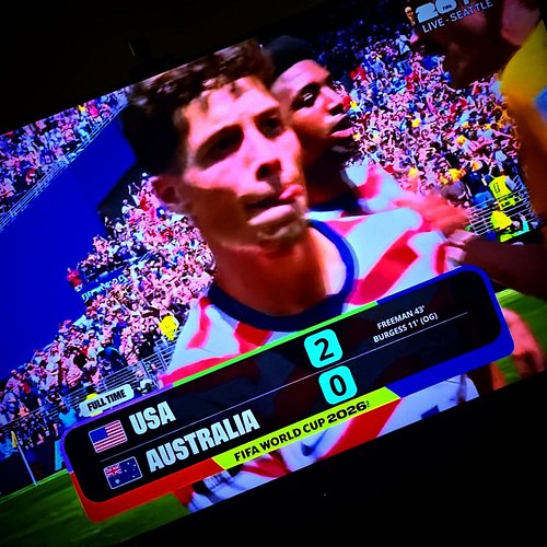 Whaaaa???? USA moves on .. ⚽⚽