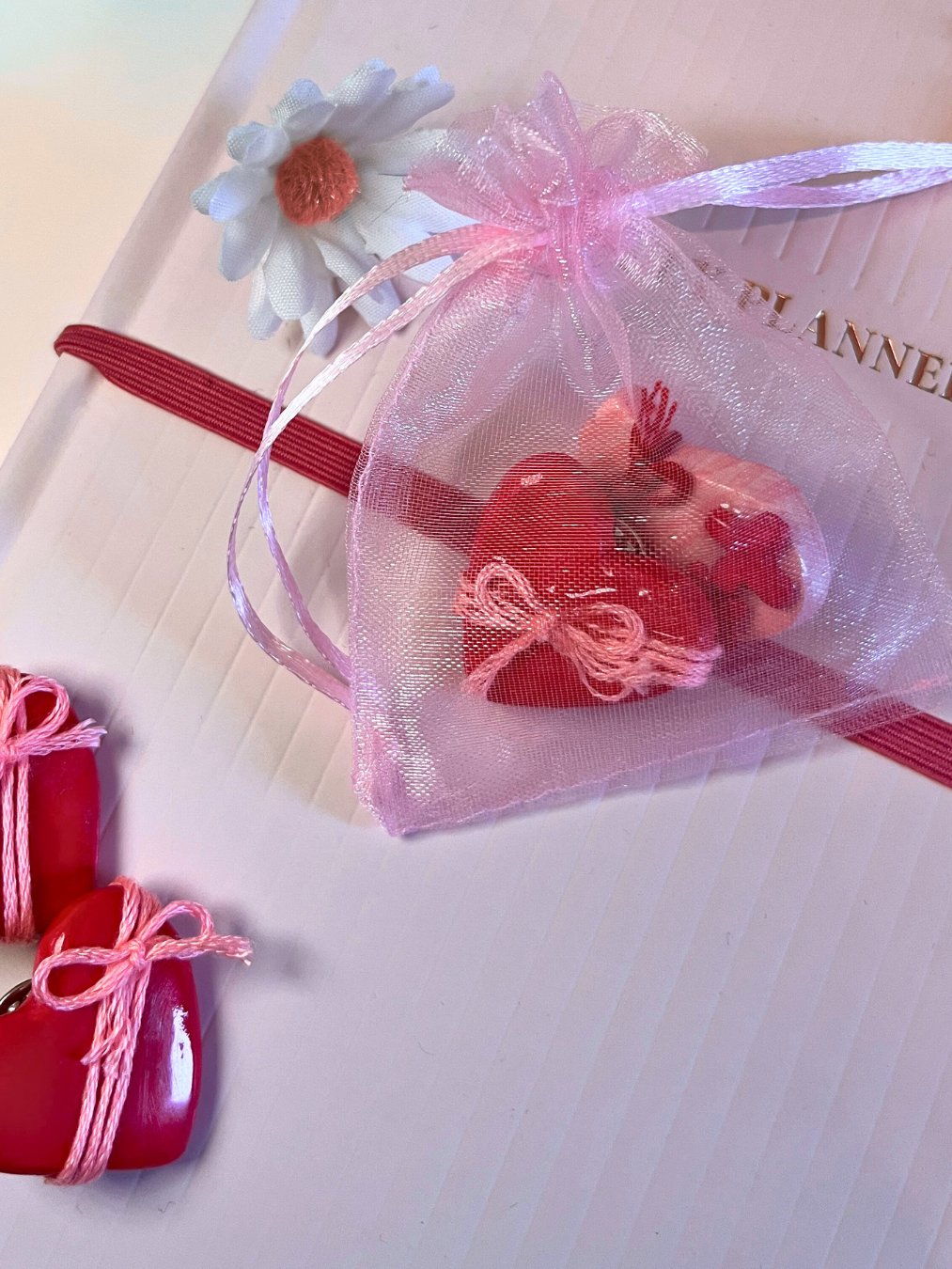 Heart & Bouquet Pins Combo product image (3)