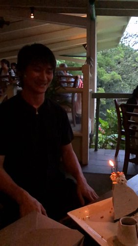 Blowing out candles with a punch is one of my favorite birthday traditions every year 🎂👊

To celebrate, I’m giving away my FR...