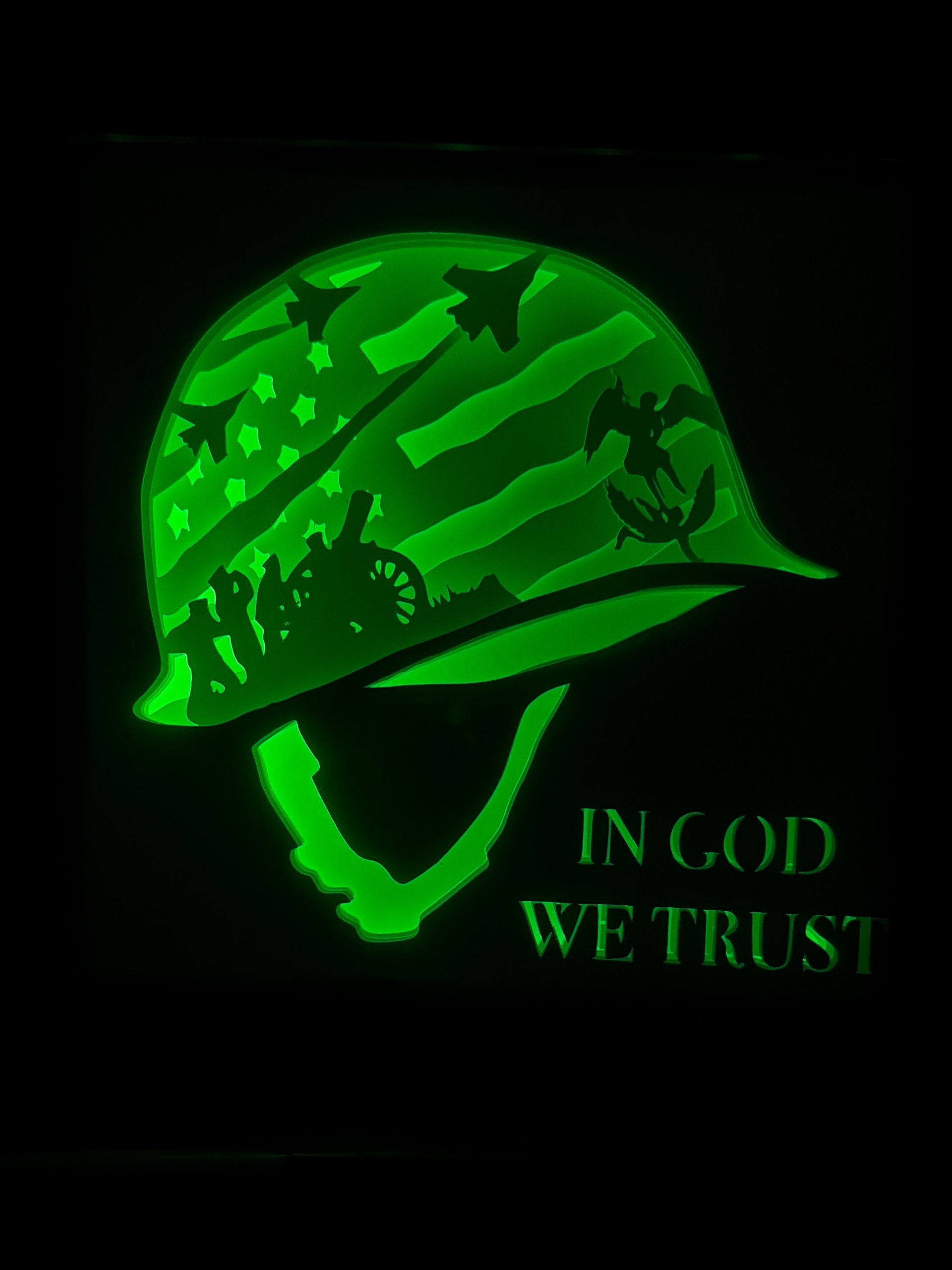 Army 8x8 Lightbox product image (1)