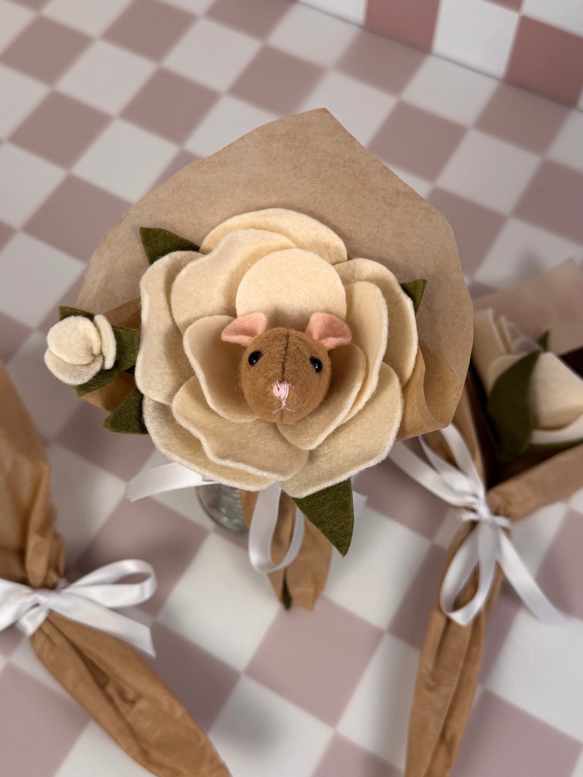 Magnolia (like) Rat Flower product image (1)