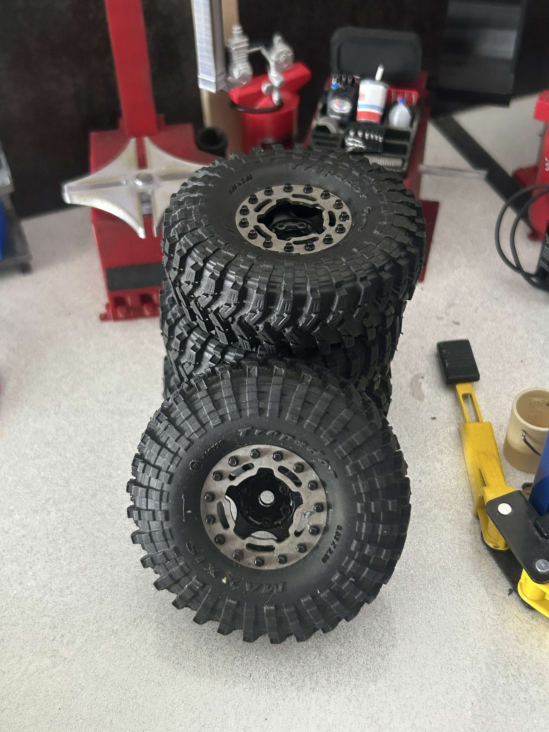 Treal wheels / Maxxis tire product image (1)