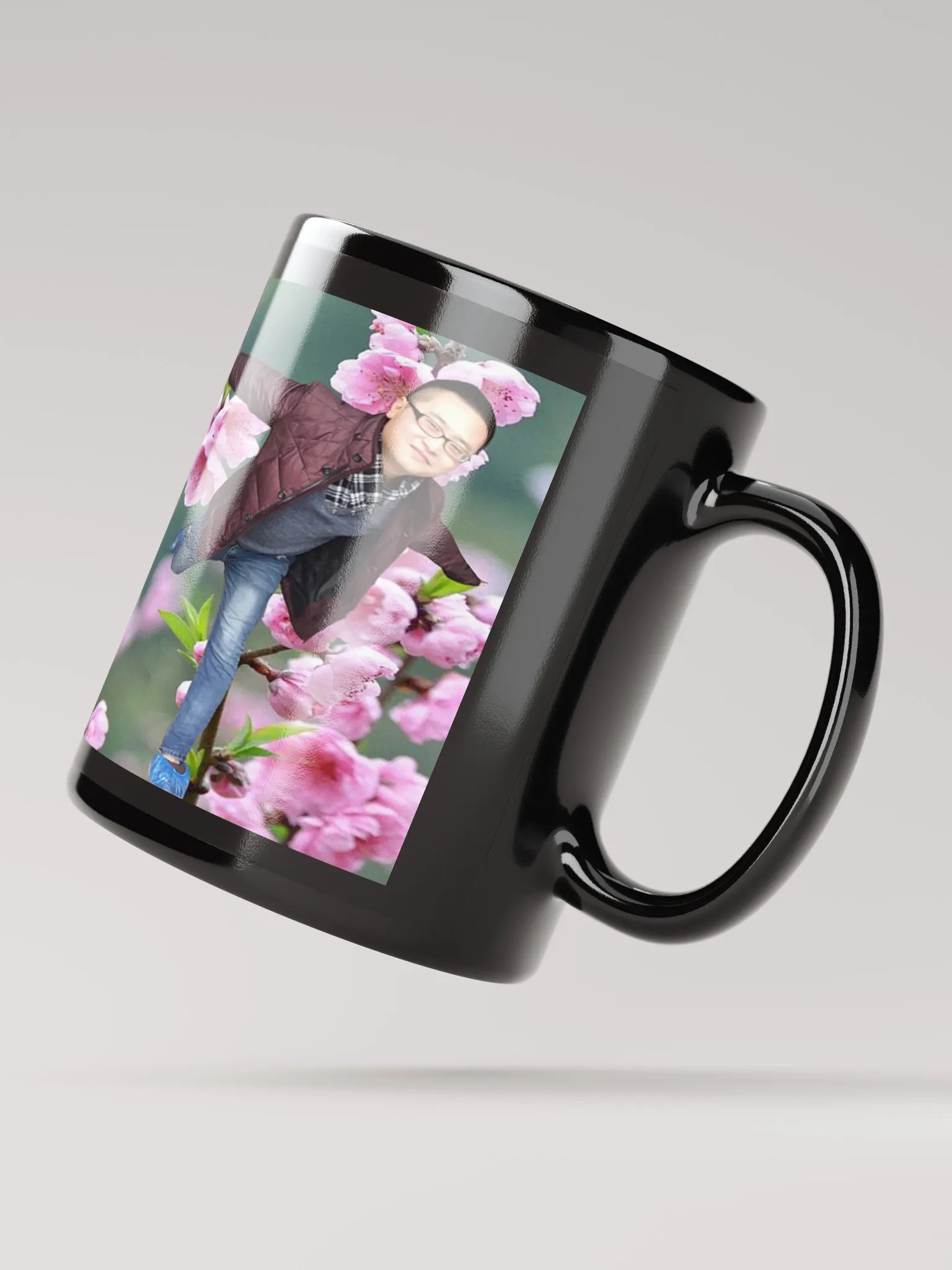 Black Glossy Mug : fly product image (4)