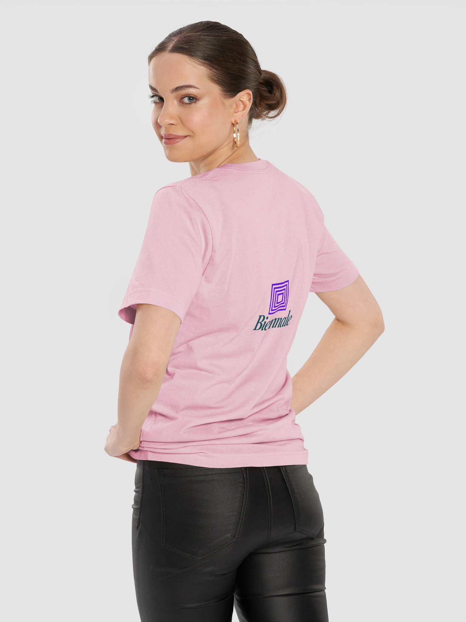 MIAMI Graphic Tee product image (12)