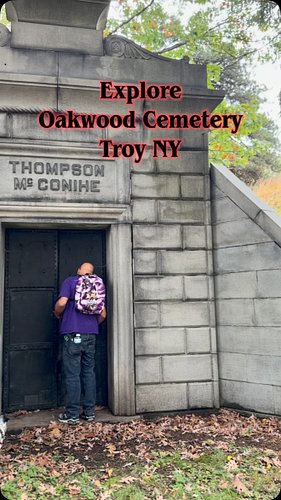 Today we brought the bus back from its repairs in Massachusetts and on the way we stopped at Oakwood Cemetery in Troy NY. Bea...