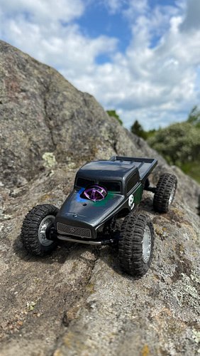 @24yep budget build video dropped on YouTube yesterday, go check it out! 

#scx24 #axial #24yep #rccrawler #meus