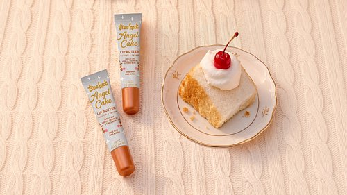 Tree Hut Angel Cake - Target Prices and Body Care GuideTree Hut’s Angel Cake arrives at Target with several formats and sizes...