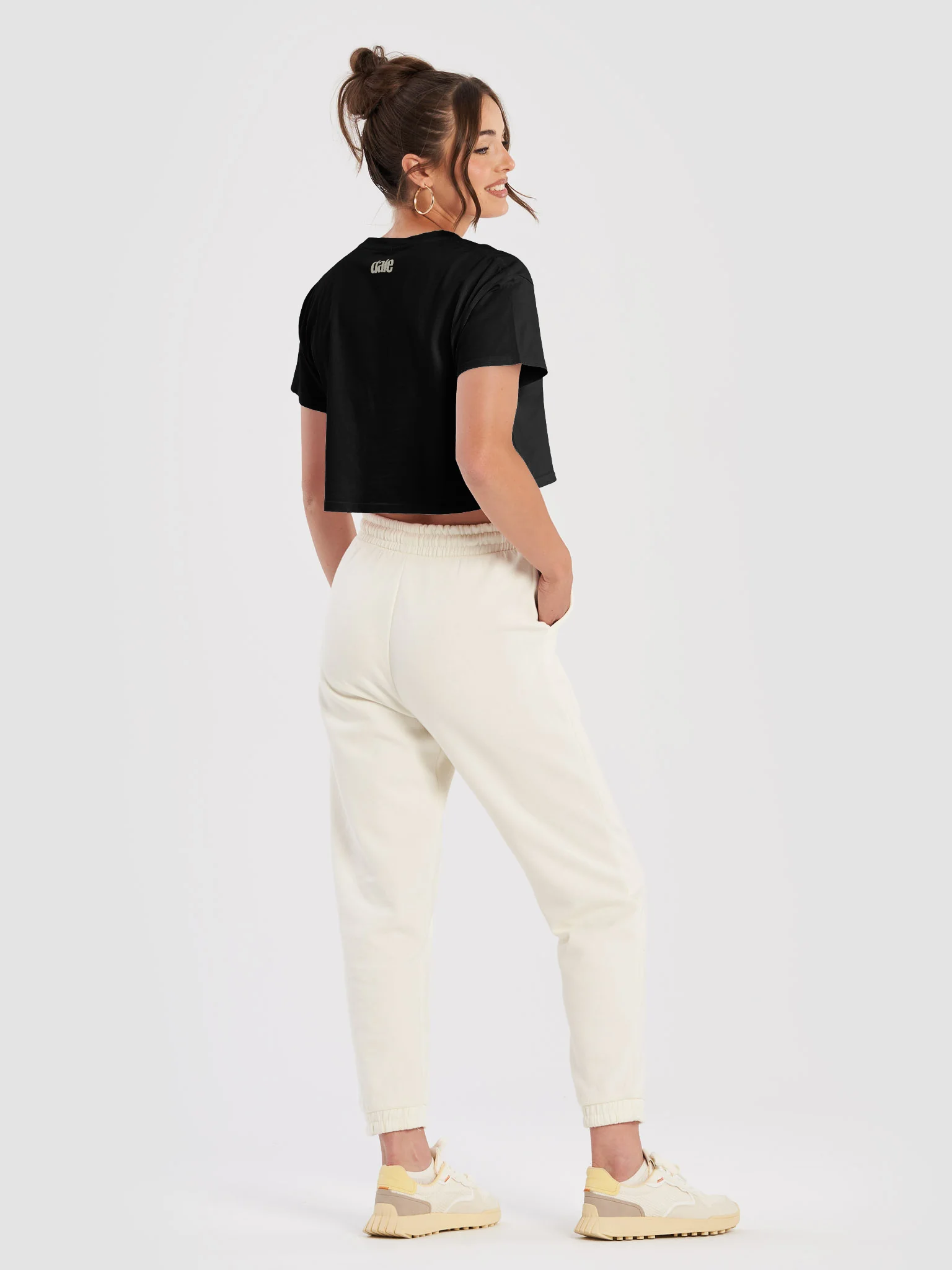 SHE MOVES con sabor Crop Top product image (8)