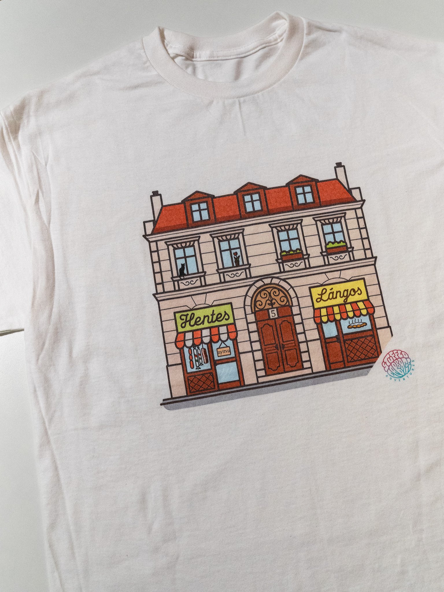 Classic Budapest Building Tee product image (54)