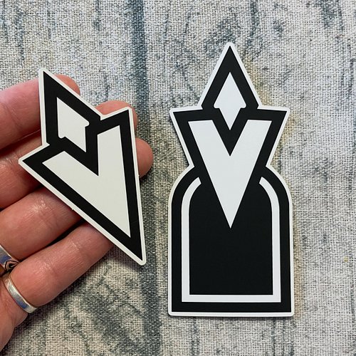 Wanna win a set of Skyrim Quest Arrow stickers, or a woodburned Over the Garden Wall pumpkin I made? It’s easy enough - 

Hea...