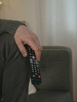 Tonight’s plan: sofa, snacks and something worth watching. 🍿 What are you choosing? #DripVid #Streaming #Movies #TV 💬 Join the DripVid Discord: https://discord.gg/7gp3ab2m47