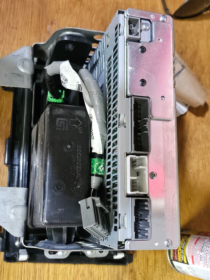 *USED* 2008 Honda CRV Radio OEM product image (2)