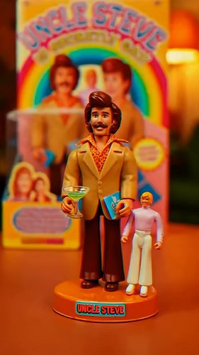 Leviathan's Labyrinth | Uncle Steve Is Secretly Gay | #awkwardfamilyhumor #cursedcollectibles #darktoycomedy

MEET UNCLE STEV...