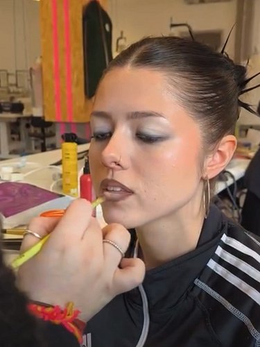 #tbt April 2024 completing some makeup looks for Cardiff met fashion students final look photoshoots + runway 🥰
The day I lea...
