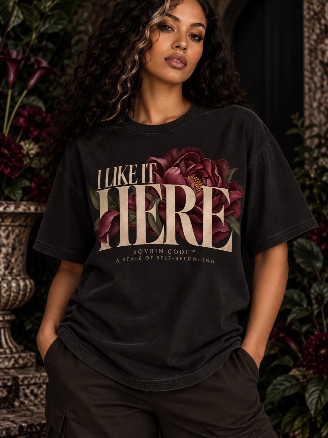 I LIKE IT HERE Signature Tee product image (1)