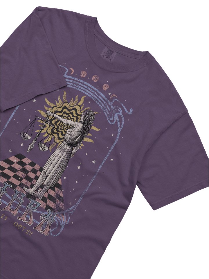 Libra Zodiac Shirt – Vintage Scales Astrology Graphic Tee (September 23 – October 22) product image (32)