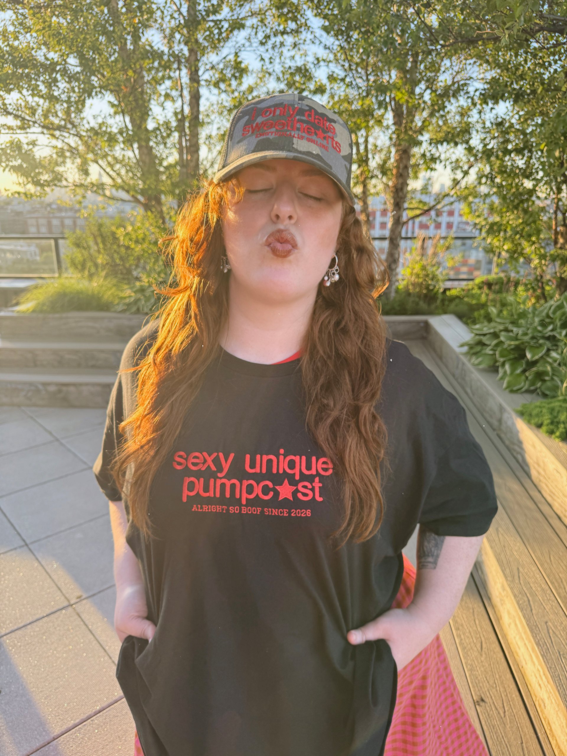 Sexy Unique Pumpcast Tee product image (4)