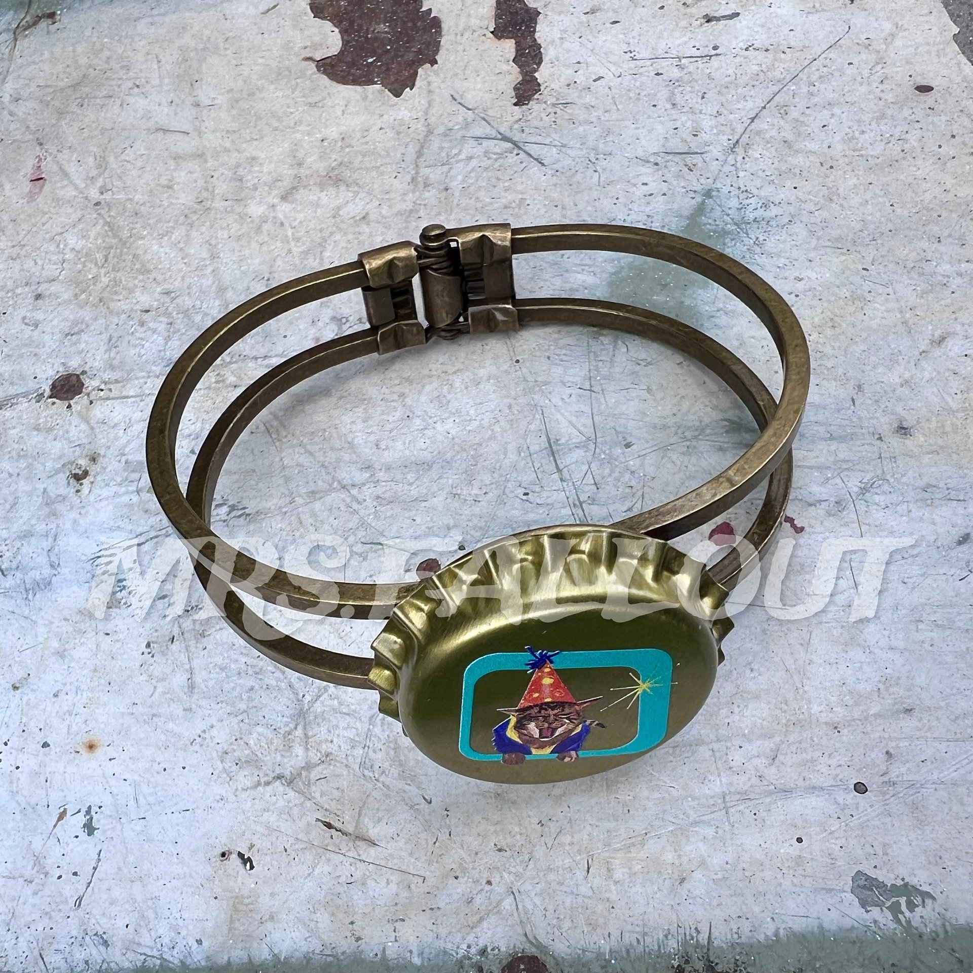 Cap Bracelet (Antique Brass Finish) product image (3)
