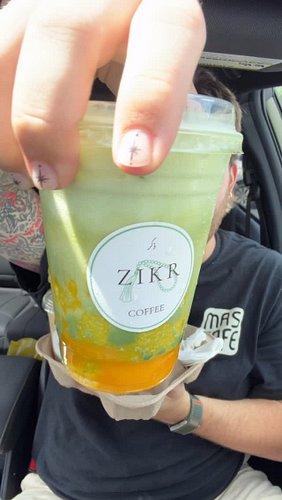 Would you try a mango lassi matcha? Lmk in the comments 👇

@zikrcoffee is family owned, pop up coffee cart. They are based in...