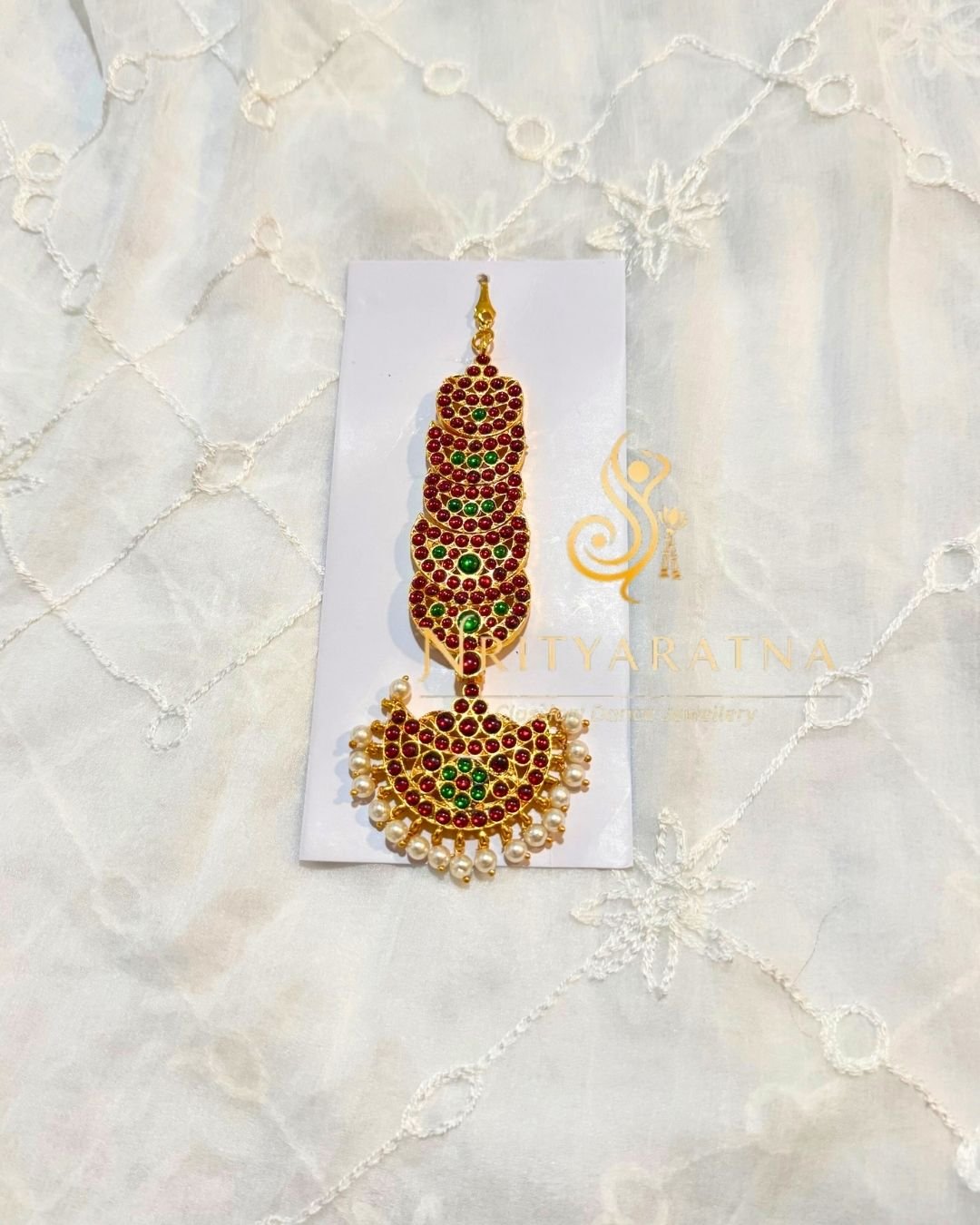 Lotus Pattern Red kemp Stone with White Stone - Single Chutti product image (1)