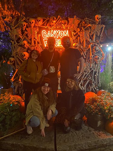 🎃💀 we got to do spoopy stuff with friends! 💀🎃
