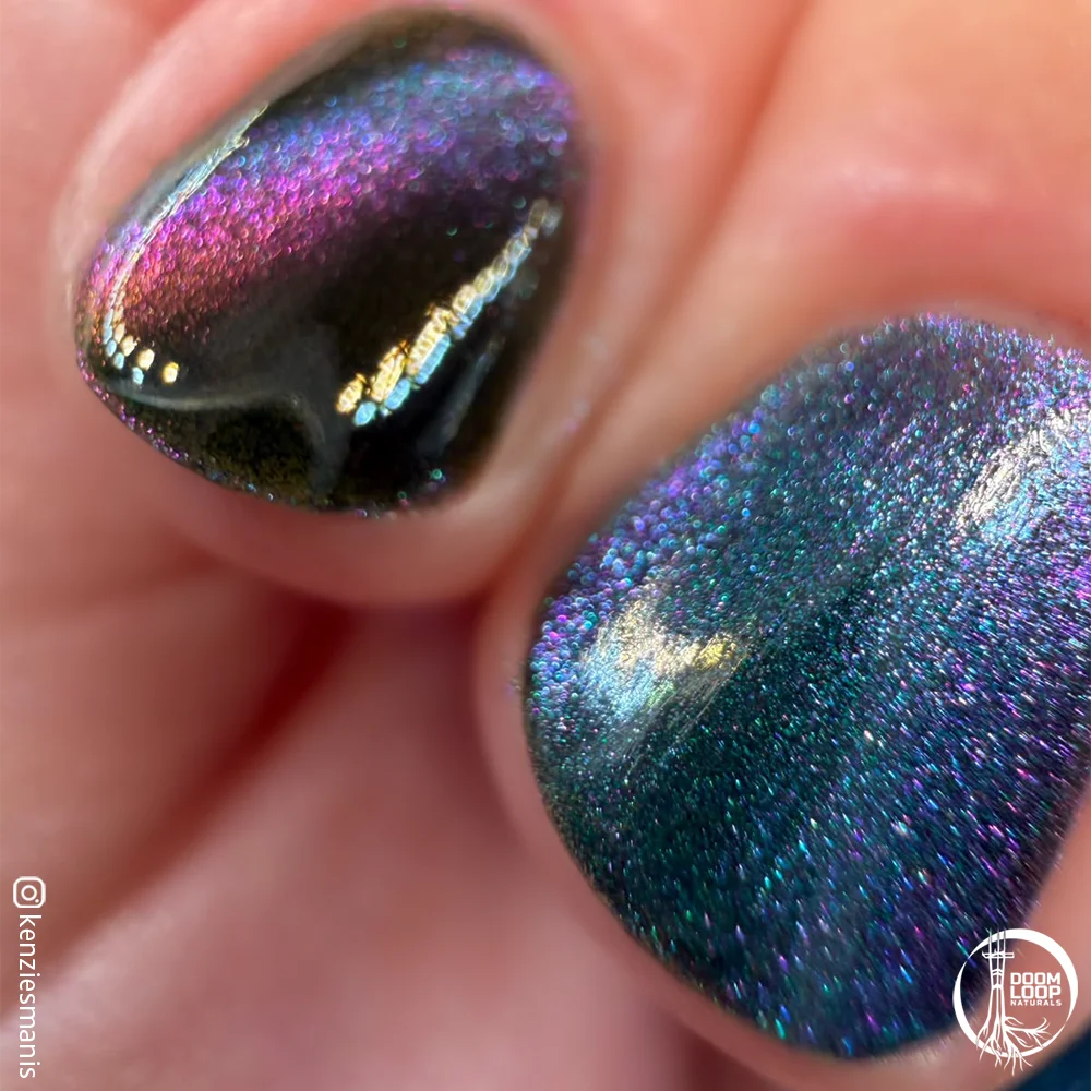 POOL MOOD - Green Teal and Violet High Contrast Magnetic Nail Polish product image (7)