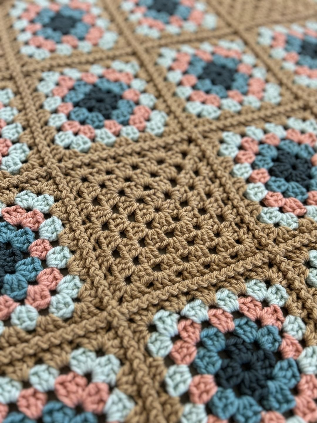 Sea Glass & Sand Crochet Granny Square Blanket (Digital PDF Pattern) product image (4)