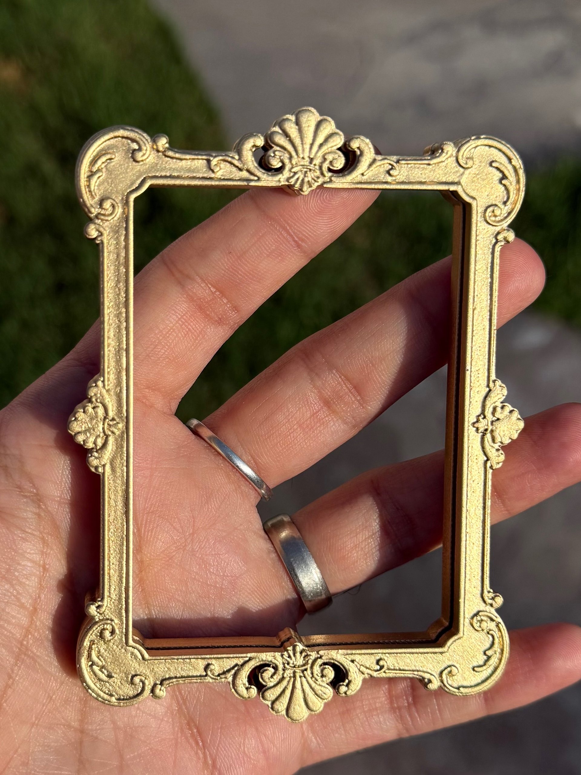 Baroque ACEO Frame (Gold) product image (1)