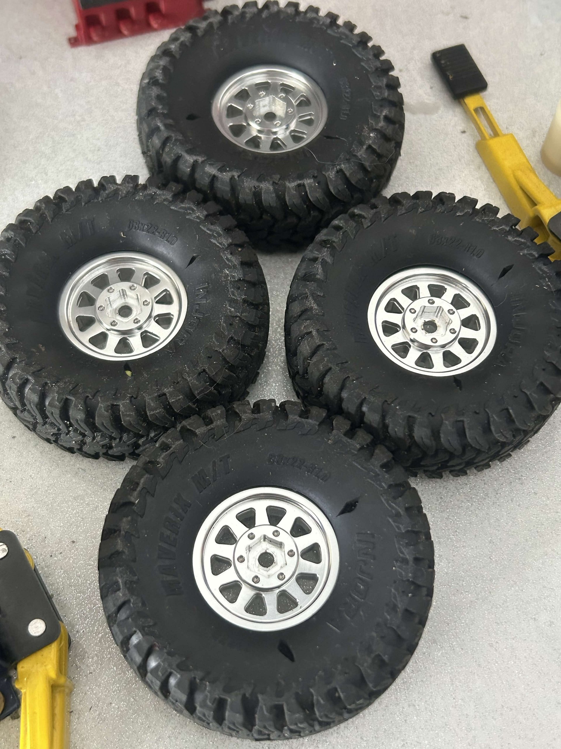 Robskii Wheels / Injora tires product image (3)
